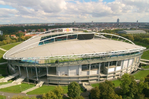 萊比錫紅牛的主場在哪里？