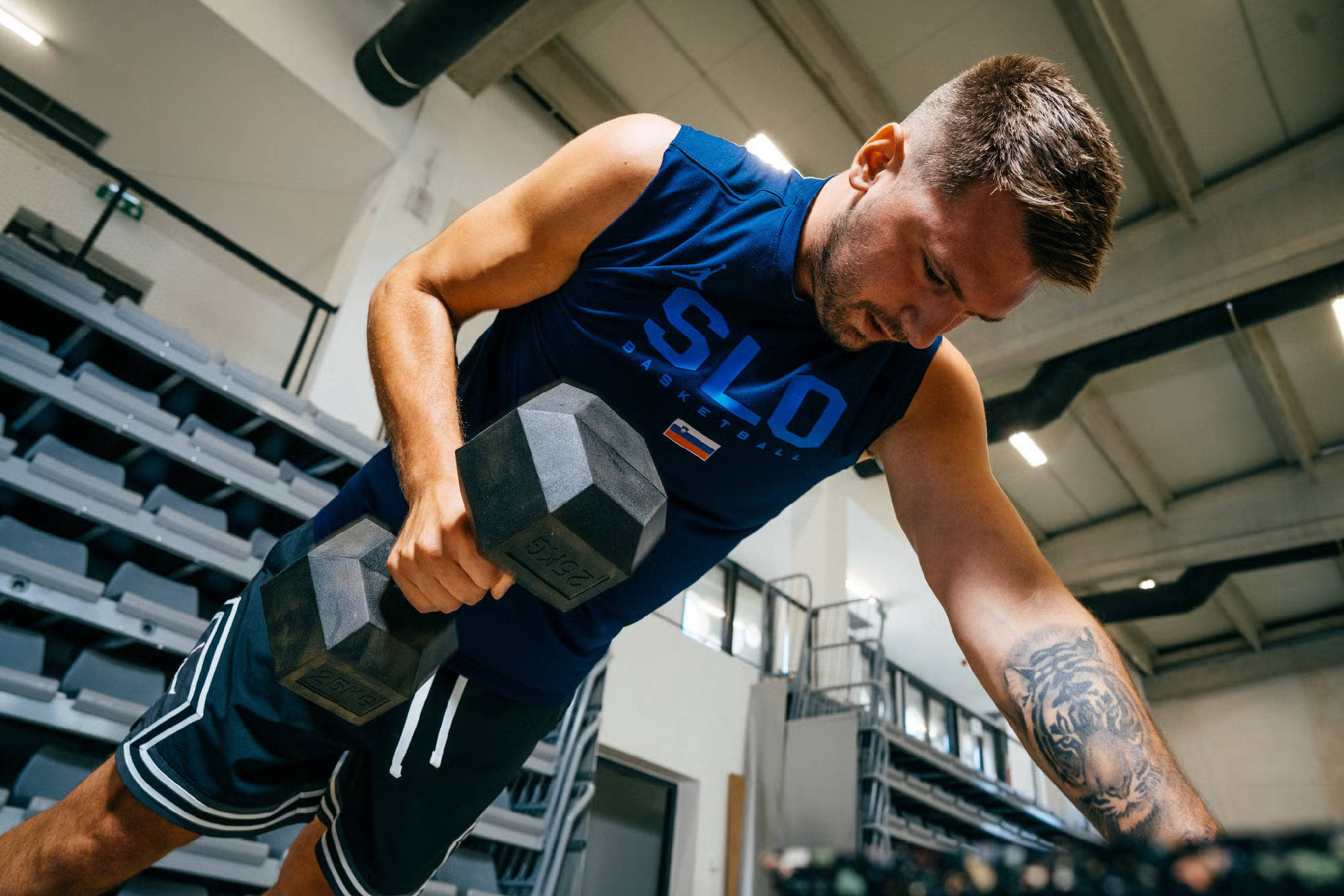 今年是Doncic進(jìn)入NBA以來的第一個歐洲暑假生活